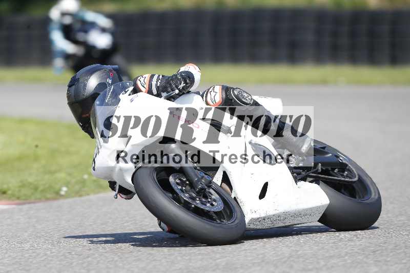 /44 09.08.2025 Plüss Moto Sport ADR/Freies Fahren/547